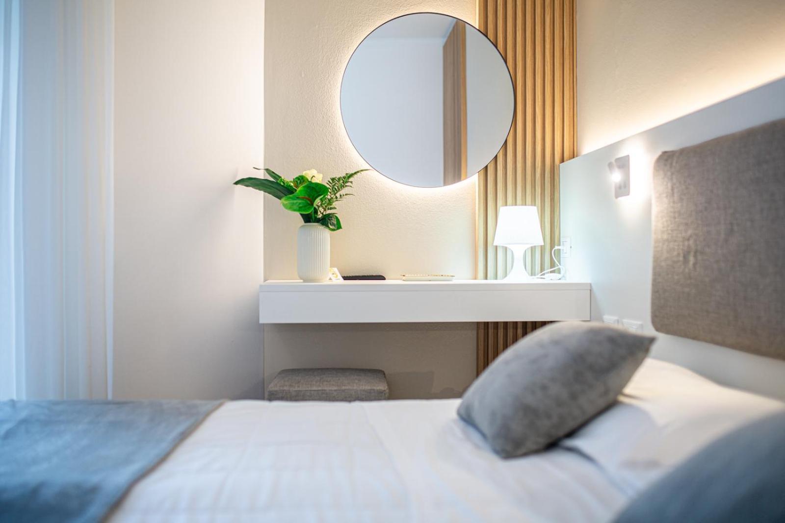 Hotel San Francisco Линяно Сабиадоро Екстериор снимка