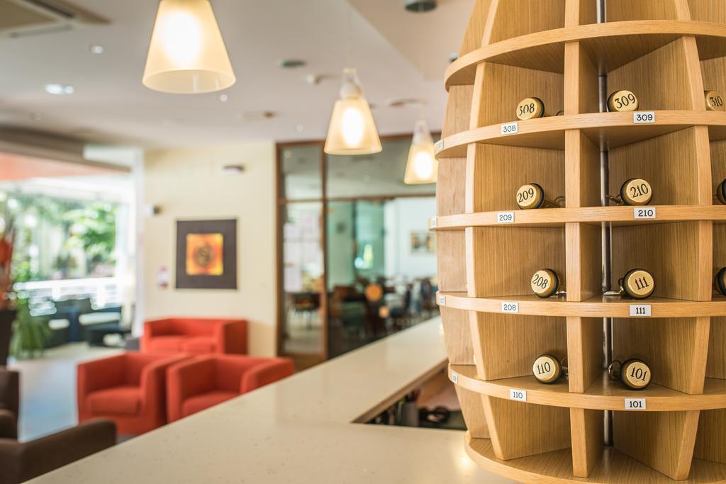 Hotel San Francisco Линяно Сабиадоро Екстериор снимка